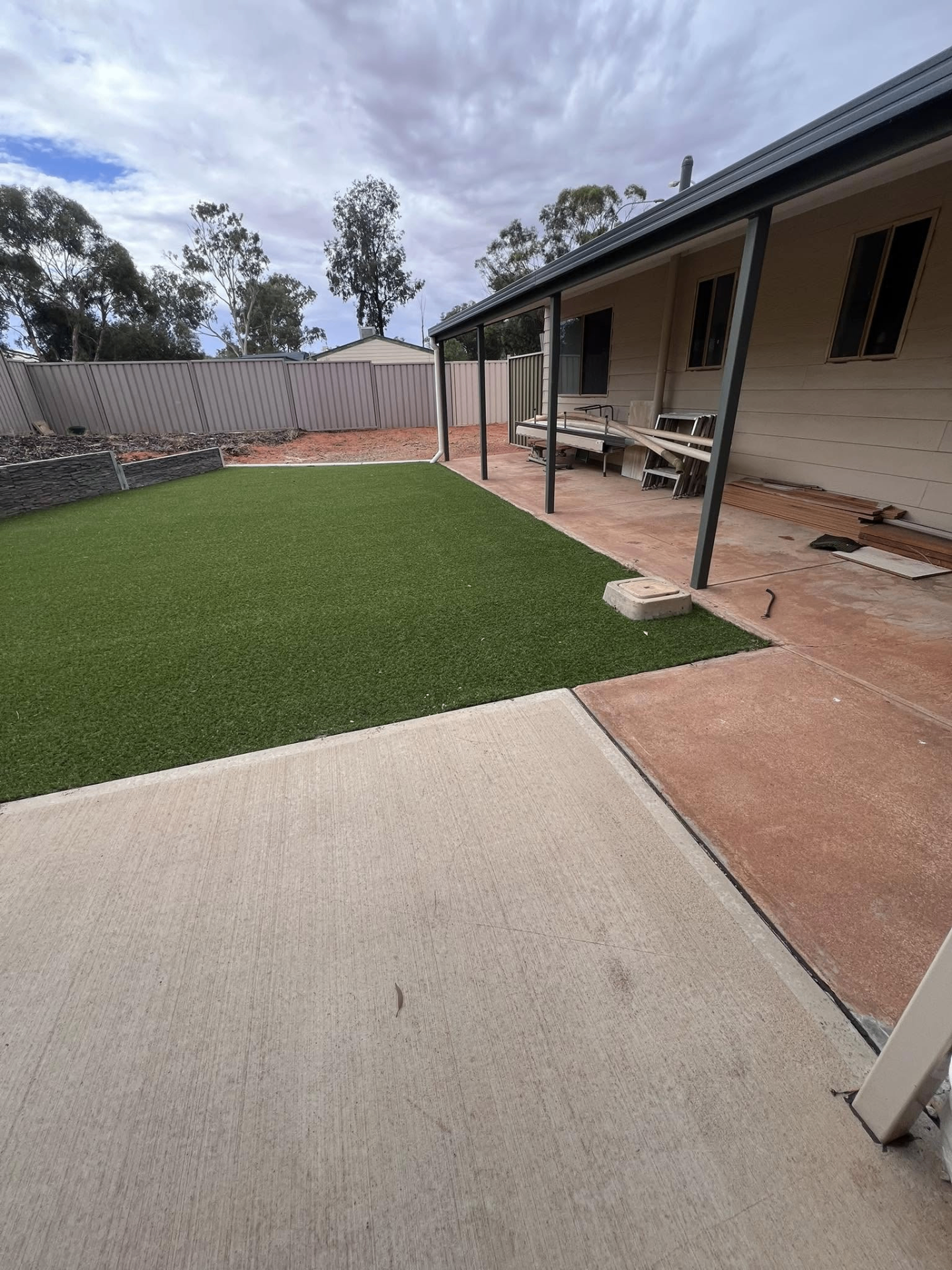 Fresh & Artificial Turf